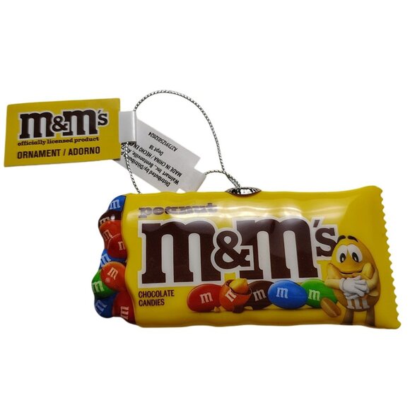 M&Ms Peanut Chocolate Candy 4 Inch Novelty Decoupage Christmas Ornament - Picture 1 of 3
